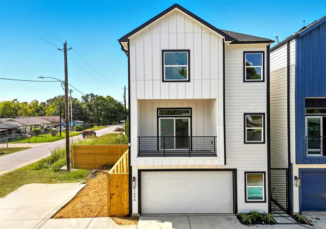 Photo 2 of Single family home for sale at 4749 Wilmington St #A, Houston, TX 77033 | MLS# 47260801 | Listing updated on 2026-09-10