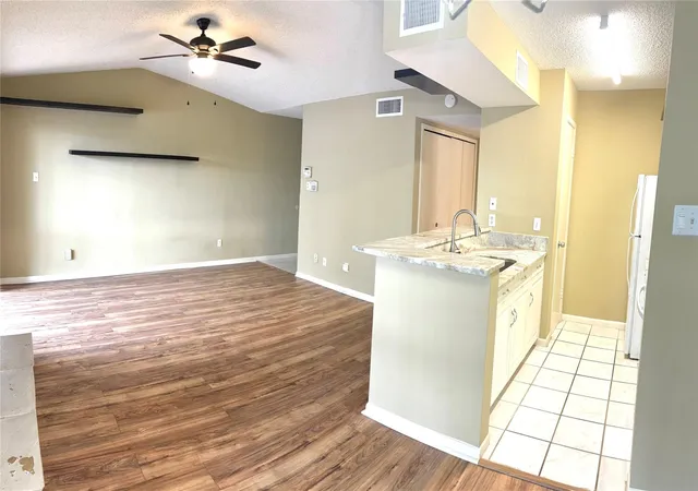 Photo 2 of Condo for sale at 17331 Red Oak Dr #26, Houston, TX 77090 | MLS# 31799920 | Listing updated on 2026-08-24