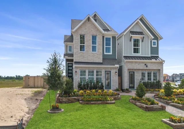 Photo 1 of Single family home for sale at 9417 Autumn Vale Dr, Missouri City, TX 77459 | MLS# 10103475 | Listing updated on 2026-10-06