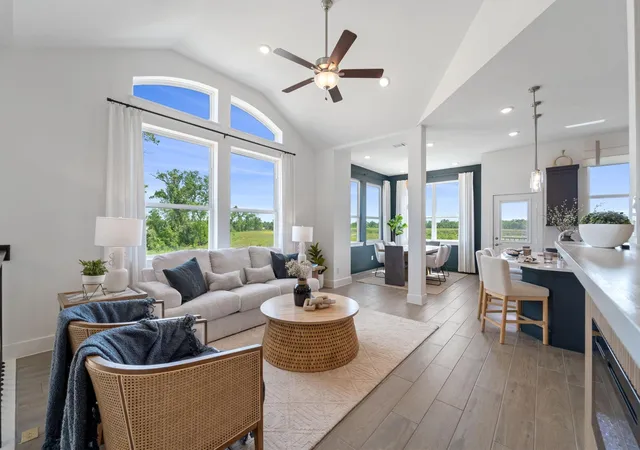 Photo 3 of Single family home for sale at 9417 Autumn Vale Dr, Missouri City, TX 77459 | MLS# 10103475 | Listing updated on 2026-10-07