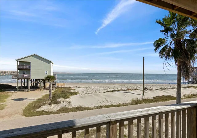 Homes for sale in Freeport, TX | 13231 Gulf Beach Dr, Freeport, TX 77541 | MLS# 69214057