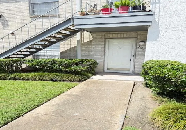 14th image of 8787 Brae Acres Rd 607 Brae Acres Rd #607, Houston, TX 77074 | MLS# 86103836
