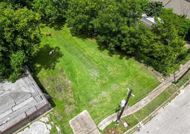 Photo 1 of Land for sale at 5507 Perkins St, Houston, TX 77020 | MLS# 8428563 | Listing updated on 2026-08-20