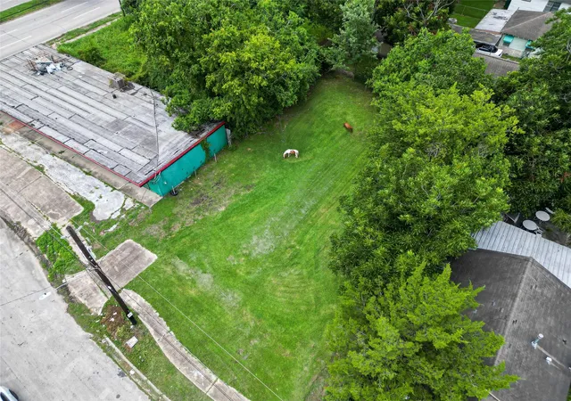Photo 2 of Land for sale at 5507 Perkins St, Houston, TX 77020 | MLS# 8428563 | Listing updated on 2026-08-20