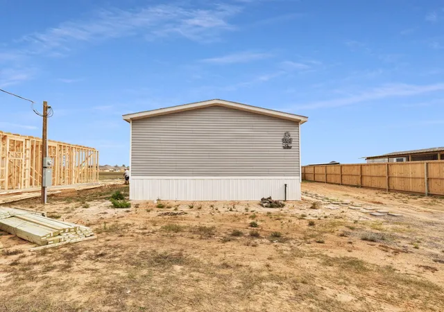 Photo 3 of Single family home for sale at 1221 Peter Pine St, Huffman, TX 77336 | MLS# 19190106 | Listing updated on 2026-09-04