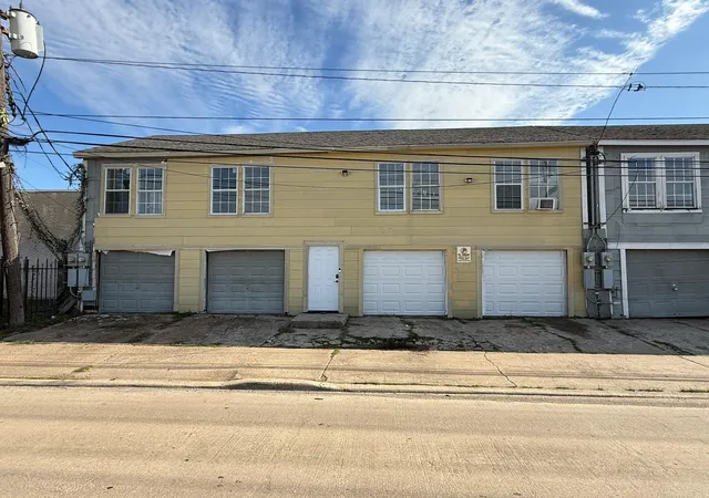 Photo 3 of Multi family home for sale at 4831, 4835 & 4839 Gulf Fwy #12, Houston, TX 77023 | MLS# 32204080 | Listing updated on 2026-06-19