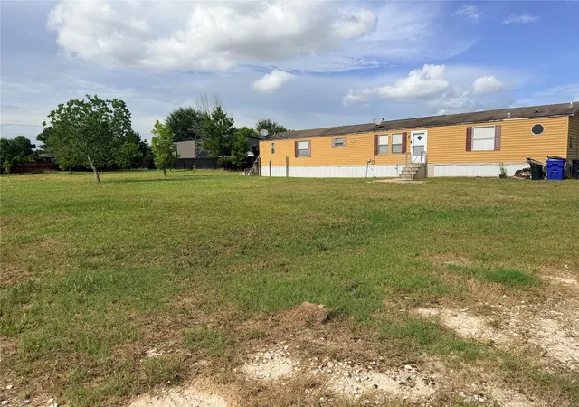 Photo 1 of Single family home for sale at 1875 County Rd 3545, Cleveland, TX 77327 | MLS# 65869102 | Listing updated on 2026-08-06