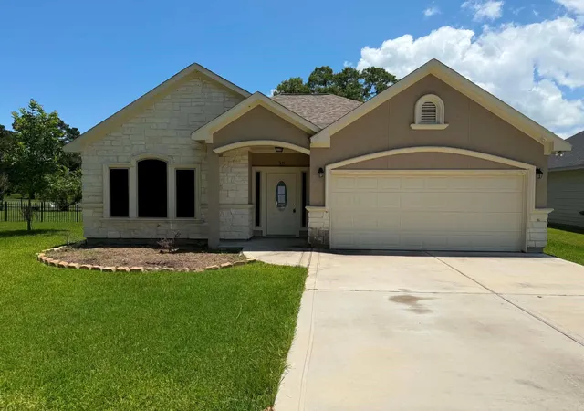 Photo 1 of Sale Pending at 35 Cherry Hills, Trinity, TX 75862 | MLS# 41364225 | Listing updated on 2026-09-04