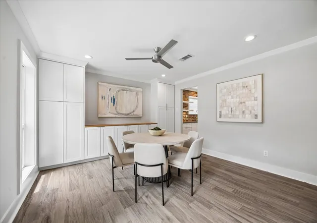 4th image of 306 Greenpark Dr, Houston, TX 77079 | MLS# 72951586