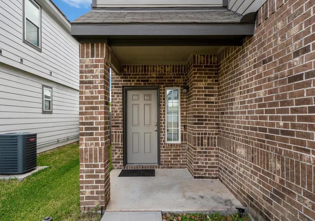 Homes for sale in Spring, TX | 23622 Goodfellow Dr, Spring, TX 77373 | MLS# 87006702