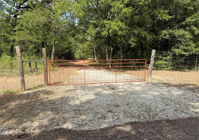 Photo 1 of Land for sale at 00 Cr 421, Buffalo, TX 75831 | MLS# 62066708 | Listing updated on 2026-08-06