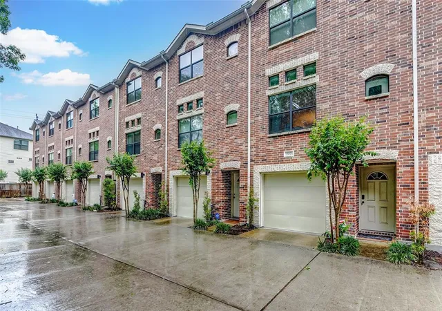Townhouse at 8710 Beverlyhill St #203, Houston, TX 77063 | MLS# 31437386 | | Sold on 2023-05-31