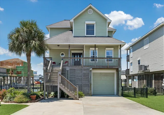 Photo 1 of Single family home for sale at 515 Westerly Dr, Galveston, TX 77554 | MLS# 72814554 | Listing updated on 2026-09-20