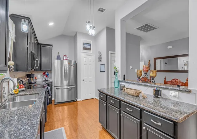 4th image of 16807 Castoff Ct, Crosby, TX 77532 | MLS# 94134720