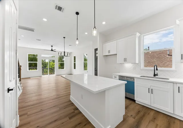 Photo 3 of Multi family home for sale at 5106 Ricky St, Houston, TX 77033 | MLS# 44381564 | Listing updated on 2026-09-21