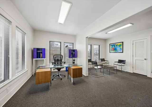 5th image of 1601 Westheimer Rd #C, Houston, TX 77006 | MLS# 23218424