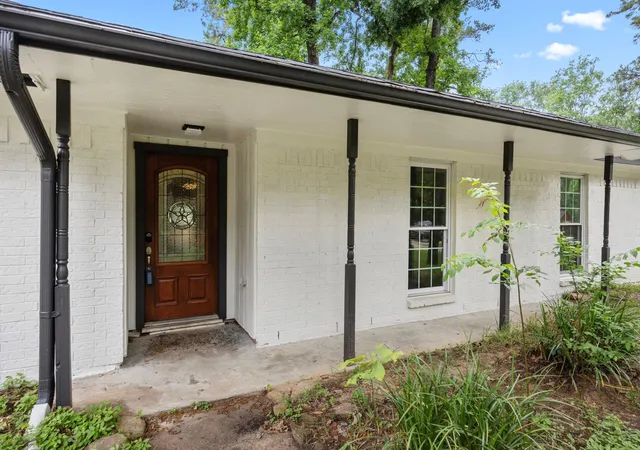 Homes for sale in Spring, TX | 24402 Pine Canyon Dr, Spring, TX 77380 | MLS# 86792657
