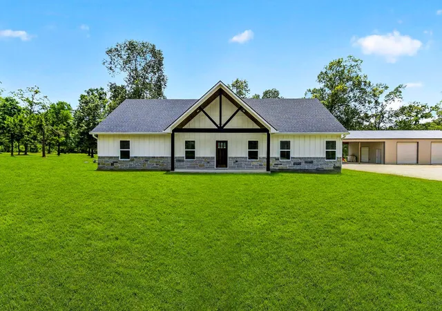 1st image of 950 Brushy Creek Dr, Onalaska, TX 77360 | MLS# 92530624