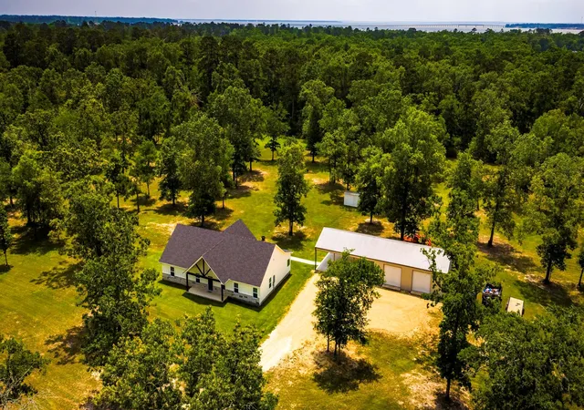 43rd image of 950 Brushy Creek Dr, Onalaska, TX 77360 | MLS# 92530624