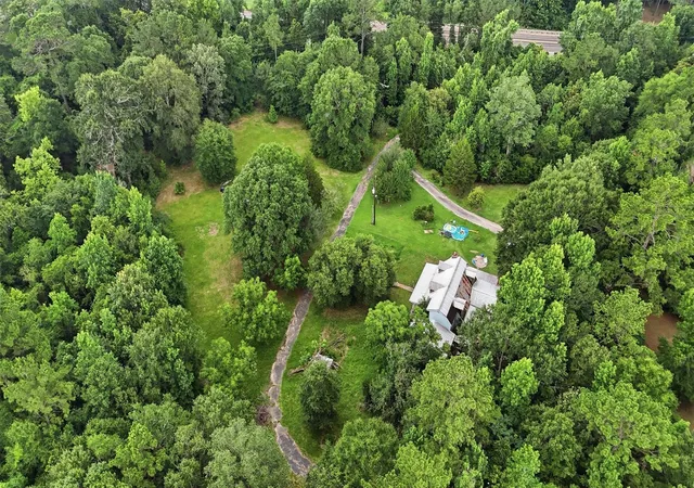 28th image of 9581 Hwy 150, Shepherd, TX 77371 | MLS# 68640373