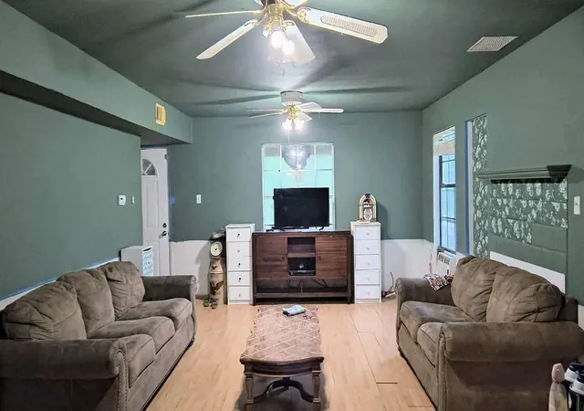 4th image of 9581 Hwy 150, Shepherd, TX 77371 | MLS# 68640373