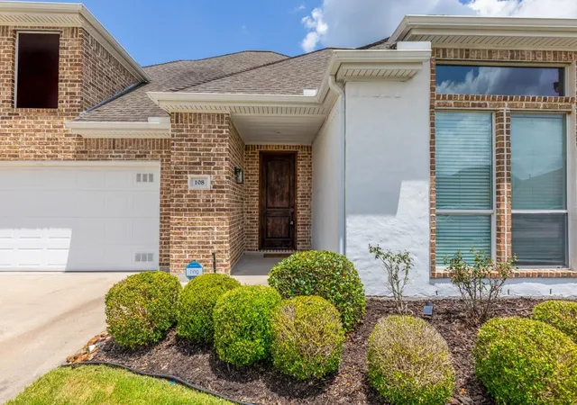 3rd image of 108 Mandavilla Wy, Lumberton, TX 77657 | MLS# 78616162