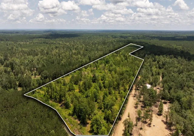 1st image of 00 Cr 4040, Woodville, TX 75979 | MLS# 31526460