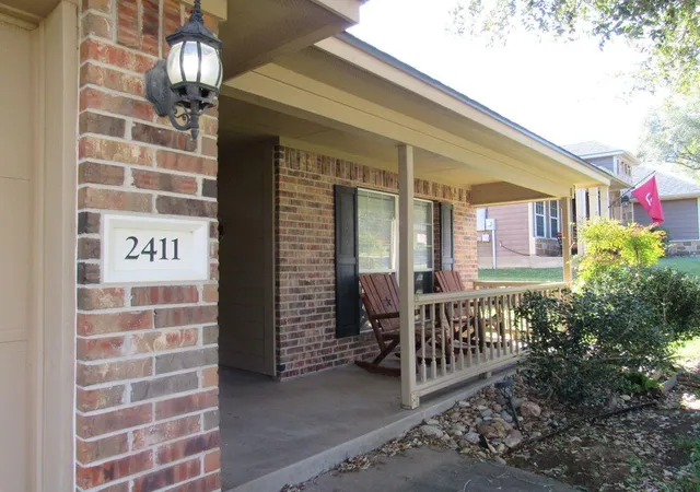 Photo 3 of Single family home for sale at 2411 Cheyenne Dr, Brenham, TX 77833 | MLS# 48133231 | Listing updated on 2026-08-27