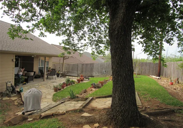 Photo 4 of Single family home for sale at 2411 Cheyenne Dr, Brenham, TX 77833 | MLS# 48133231 | Listing updated on 2026-08-27