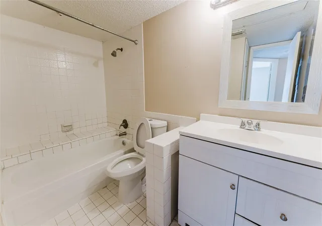 Homes for sale in Houston, TX | 2818 S Bartell #34, Houston, TX 77054 | MLS# 61941775