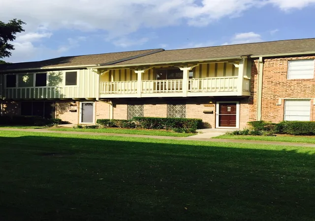 1st image of 10466 Hammerly Blvd #70, Houston, TX 77043 | MLS# 16821263