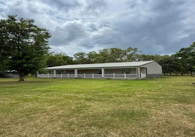 2nd image of 107 County Road 409, Sweeny, TX 77480 | MLS# 76507437