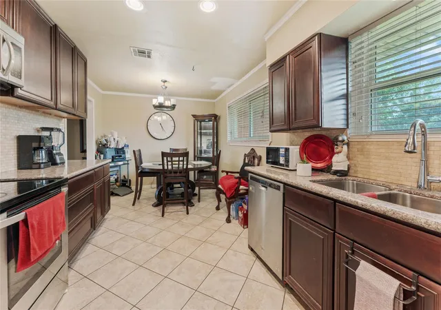 Photo 3 of Single family home for sale at 9934 Aves St, Houston, TX 77034 | MLS# 62240941 | Listing updated on 2026-07-27