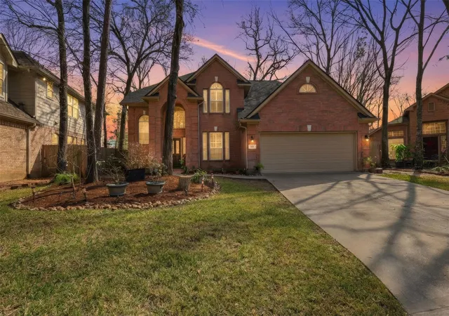 Photo 1 of Sale Pending at 102 Wimberly Way, Conroe, TX 77385 | MLS# 57030236 | Listing updated on 2026-09-01