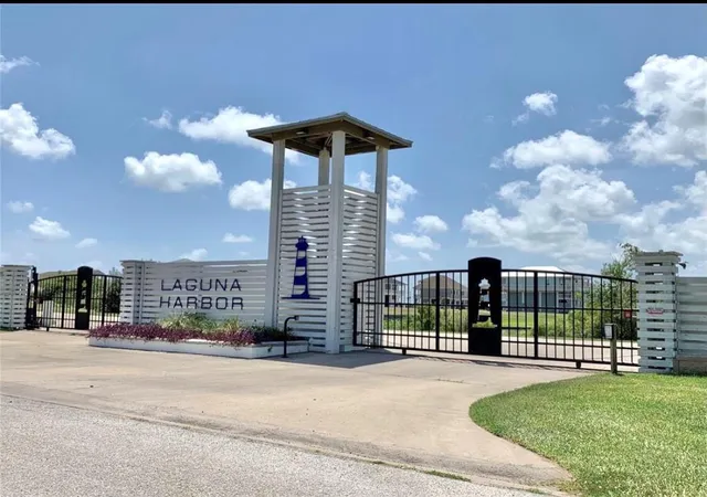 1st image of 1513 Laguna Harbor Ln, Port Bolivar, TX 77650 | MLS# 81546079