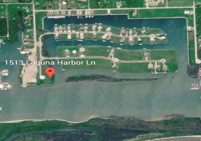 23rd image of 1513 Laguna Harbor Ln, Port Bolivar, TX 77650 | MLS# 81546079