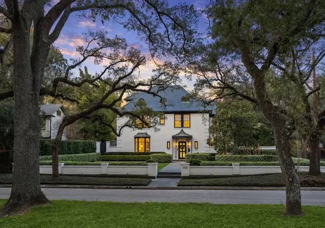 1st image of 1702 South Blvd, Houston, TX 77098 | MLS# 20469901