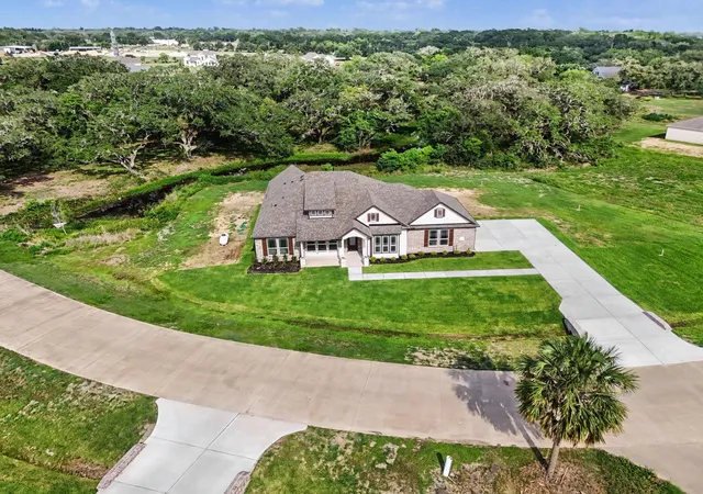 39th image of 27 Red Barn Rd, Bay City, TX 77414 | MLS# 59718306
