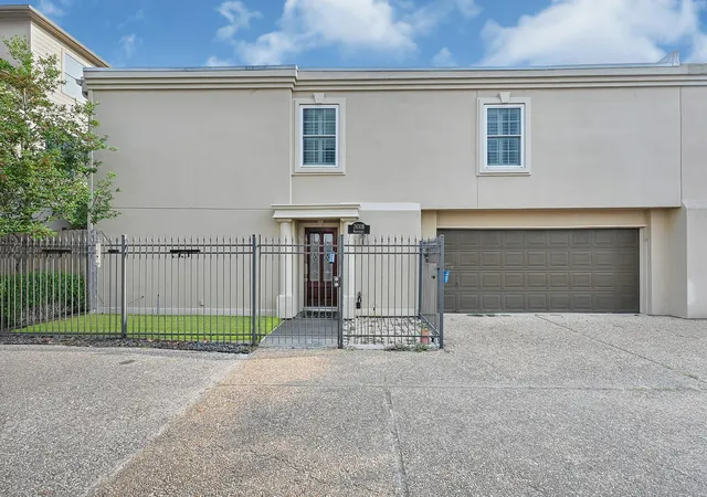 1st image of 2430 Nantucket Dr #B, Houston, TX 77057 | MLS# 16363257
