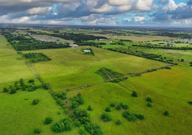 Photo 2 of Land for sale at 33753 Betka Rd, Waller, TX 77484 | MLS# 62507751 | Listing updated on 2026-07-22
