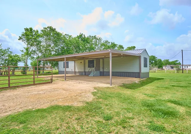 Homes for sale in Beasley, TX | 1003 Nunez St, Beasley, TX 77417 | MLS# 75237203