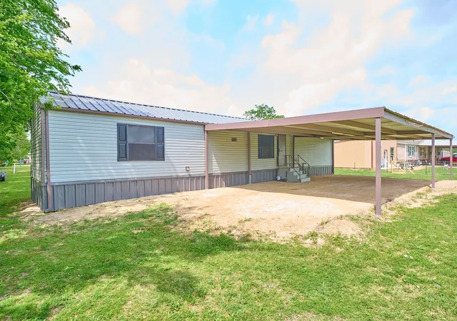 Homes for sale in Beasley, TX | 1003 Nunez St, Beasley, TX 77417 | MLS# 75237203
