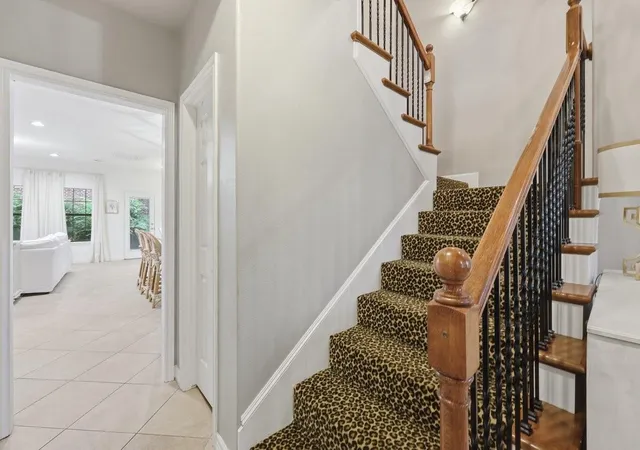 Homes for sale in Port Neches, TX | 1801 Lindsay Ln, Port Neches, TX 77651 | MLS# 90451366