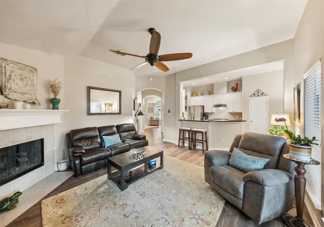 2nd image of 6006 Knollwood Trl, Spring, TX 77373 | MLS# 71390507