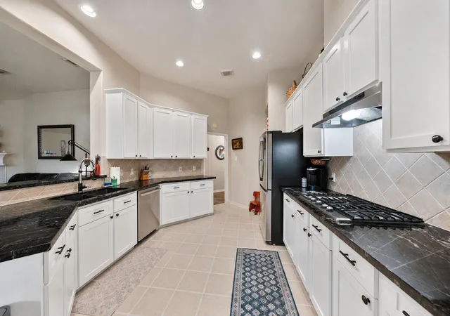 3rd image of 6006 Knollwood Trl, Spring, TX 77373 | MLS# 71390507