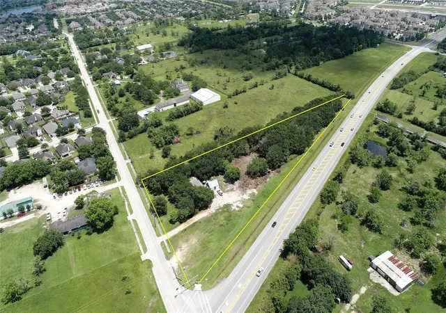 8th image of 2385 Austin St, League City, TX 77573 | MLS# 68049580