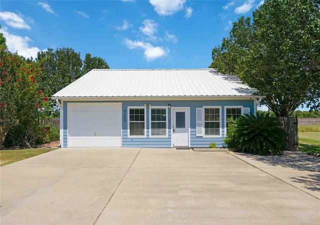 Photo 1 of Single family home for sale at 9603 Surrey Ln, Richmond, TX 77469 | MLS# 45401059 | Listing updated on 2026-09-14