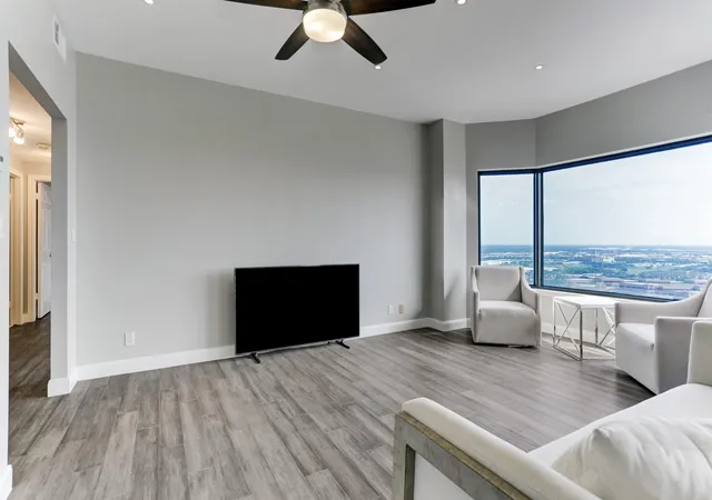 Photo 3 of Condo for sale at 2001 Holcombe Blvd #3403, Houston, TX 77030 | MLS# 85949015 | Listing updated on 2026-10-07