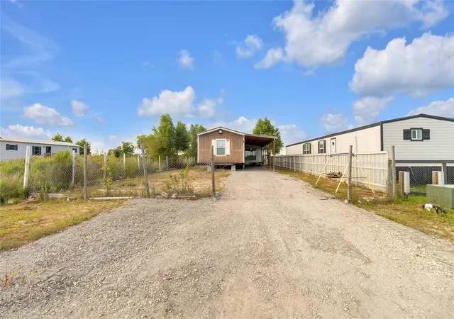 2nd image of 3197 Road 5725, Cleveland, TX 77327 | MLS# 93327097
