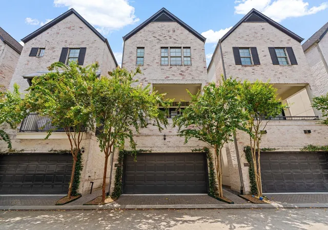 1st image of 4014 University Grove St, Houston, TX 77023 | MLS# 40758282